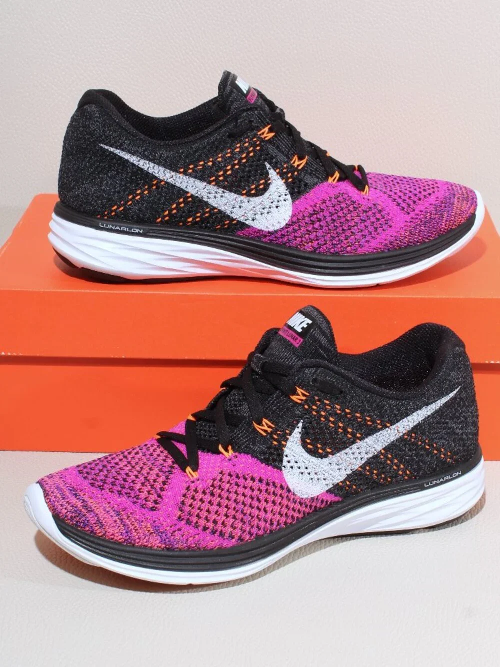 Womens Nike Flyknit Lunar 3 Sz 8.5 Pink & Black 698182-006 Running Shoes